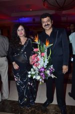 Vandana Sajnani, Rajesh Khattar at Sachin Joshi_s wedding reception with Urvashi Sharma in J W Marriott, Mumbai on 2nd March 2012 (152).JPG
